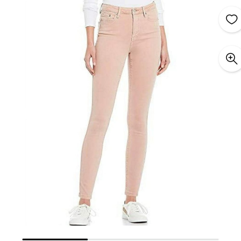 Calvin Klein Jeans Women's Ankle Skinny Fit Jean (8, Rose)  SIZE: 8 NWT